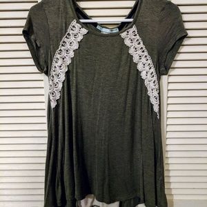Olive/Cream Short Sleeve Flow Top
